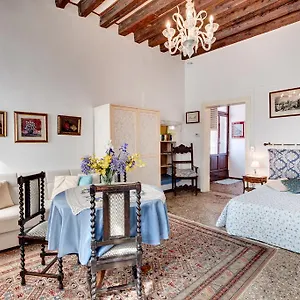  Apartment Ca' Badoer West Italy
