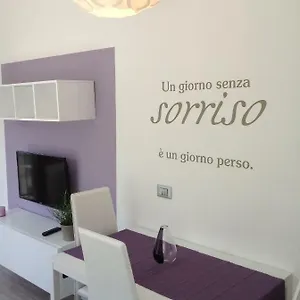  Apartment Elisa 50m Trenino Rosso Italy