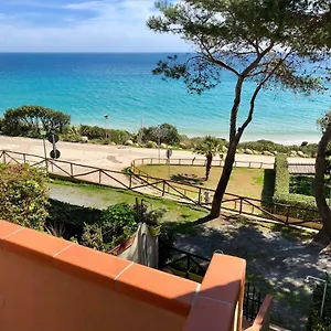 https://pinus-village-apartments.in-sardinia.net